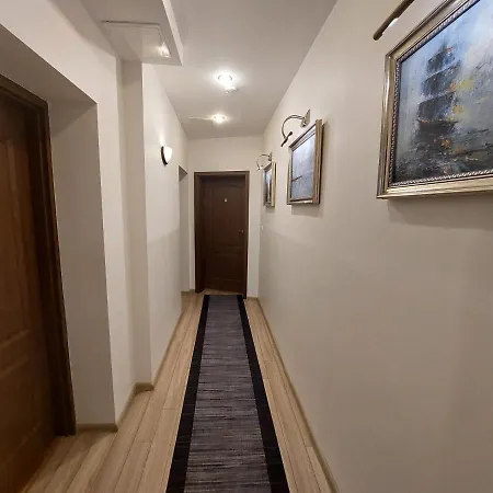 Julia Privat bolig *