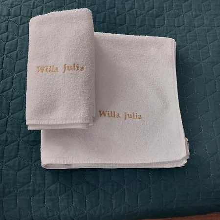 Julia *