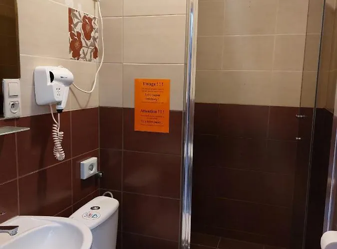 Проживання в сім'ї Julia